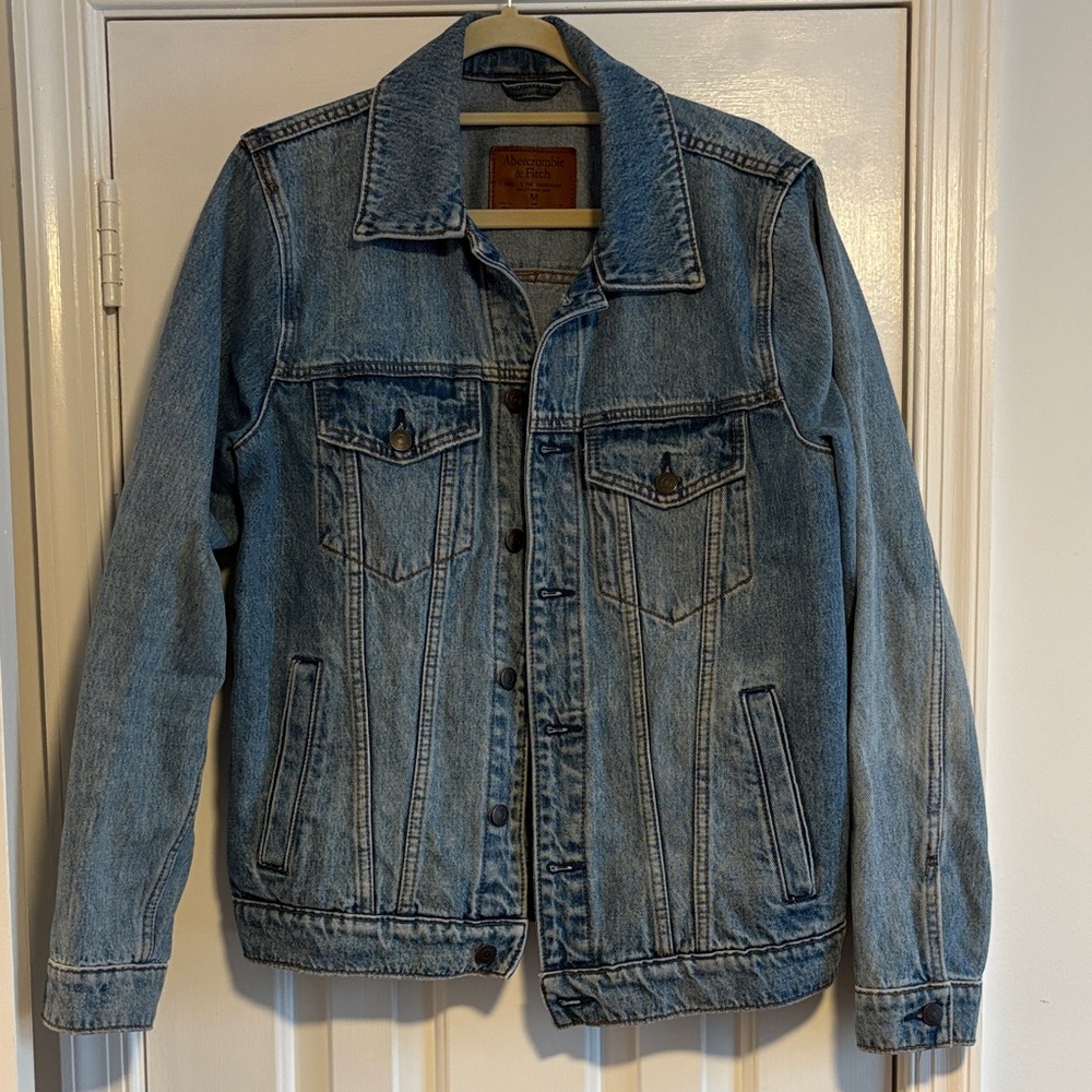 Abercrombie & Fitch denim jacket men’s